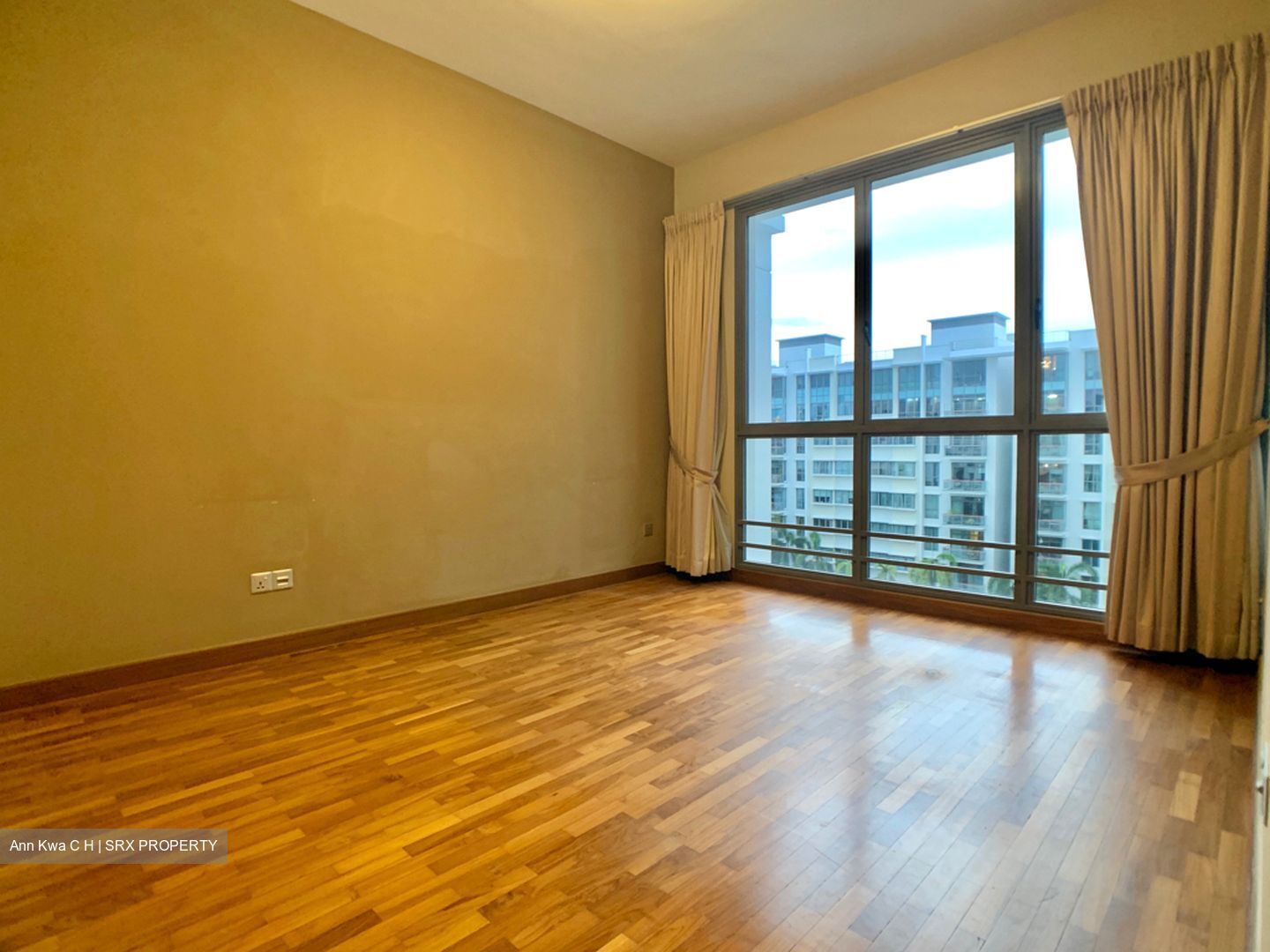 The Waterina (D14), Apartment #413627191